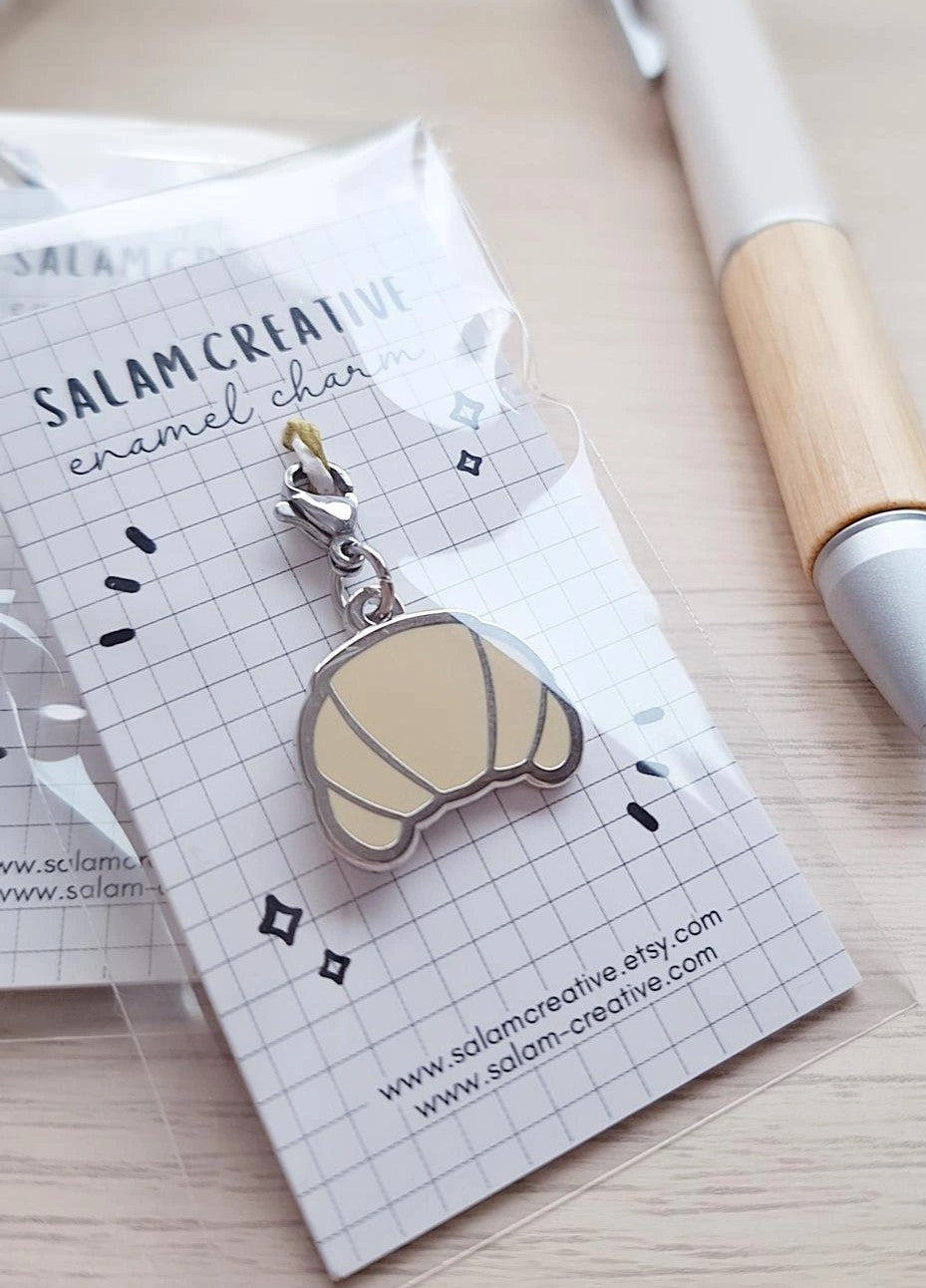 CROISSANT CHARM