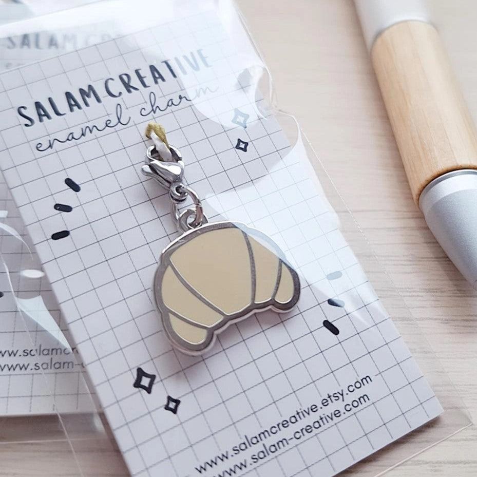 CROISSANT CHARM