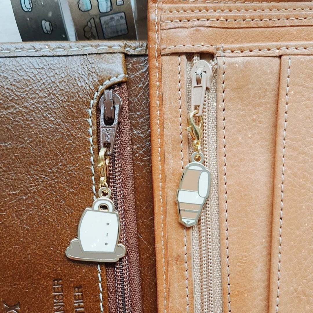 Fountain pen charm - GOLD
