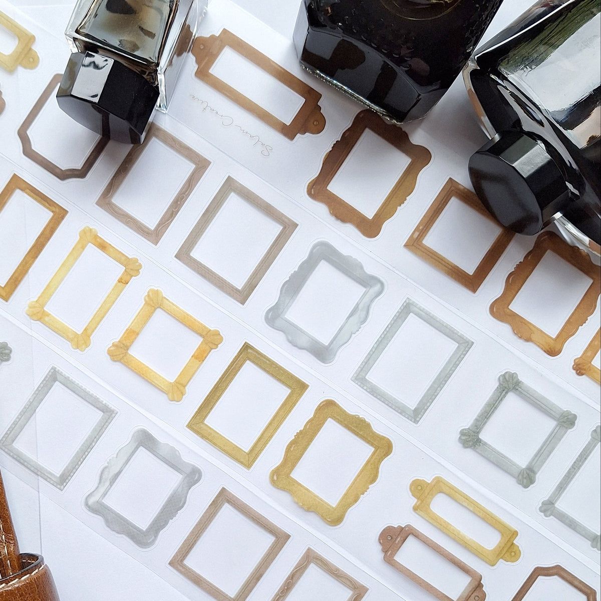 Frames kiss cut PET tapes